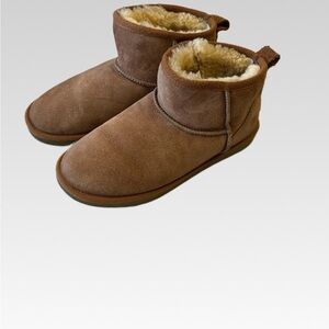 PEGIA WOMEN’S  Cozy Brown Ankle Boots size 7